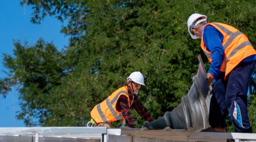 Expert top industrial roofings services in Brook, IN